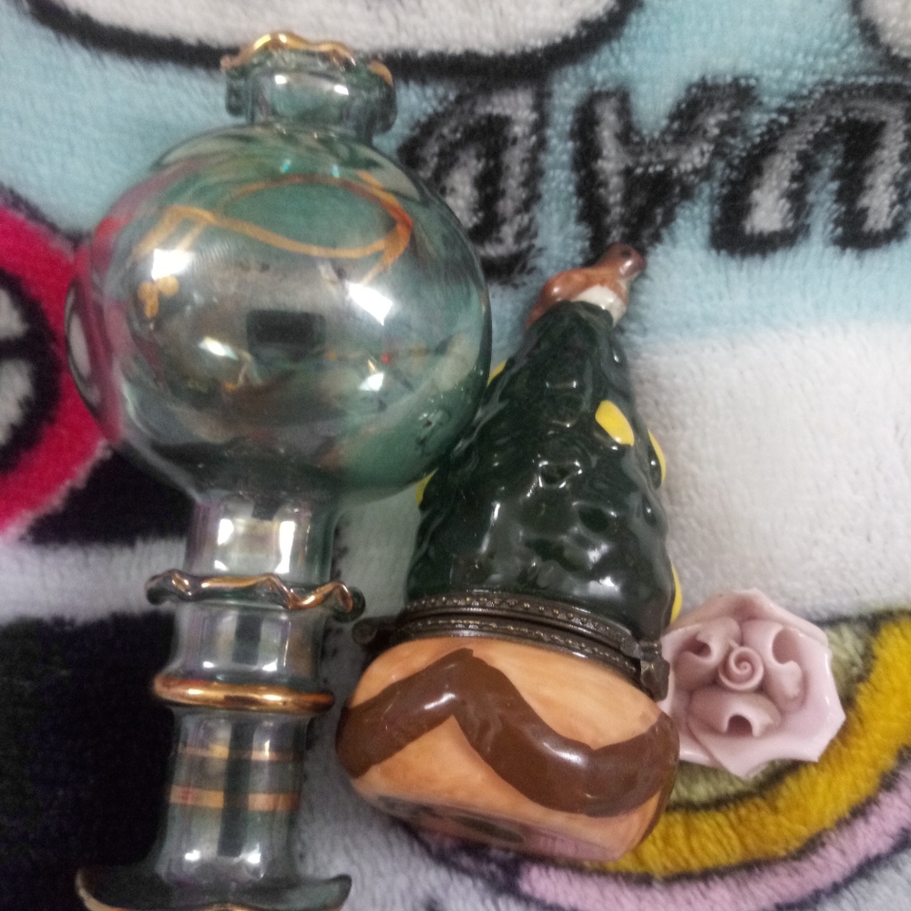 Fragile home decor